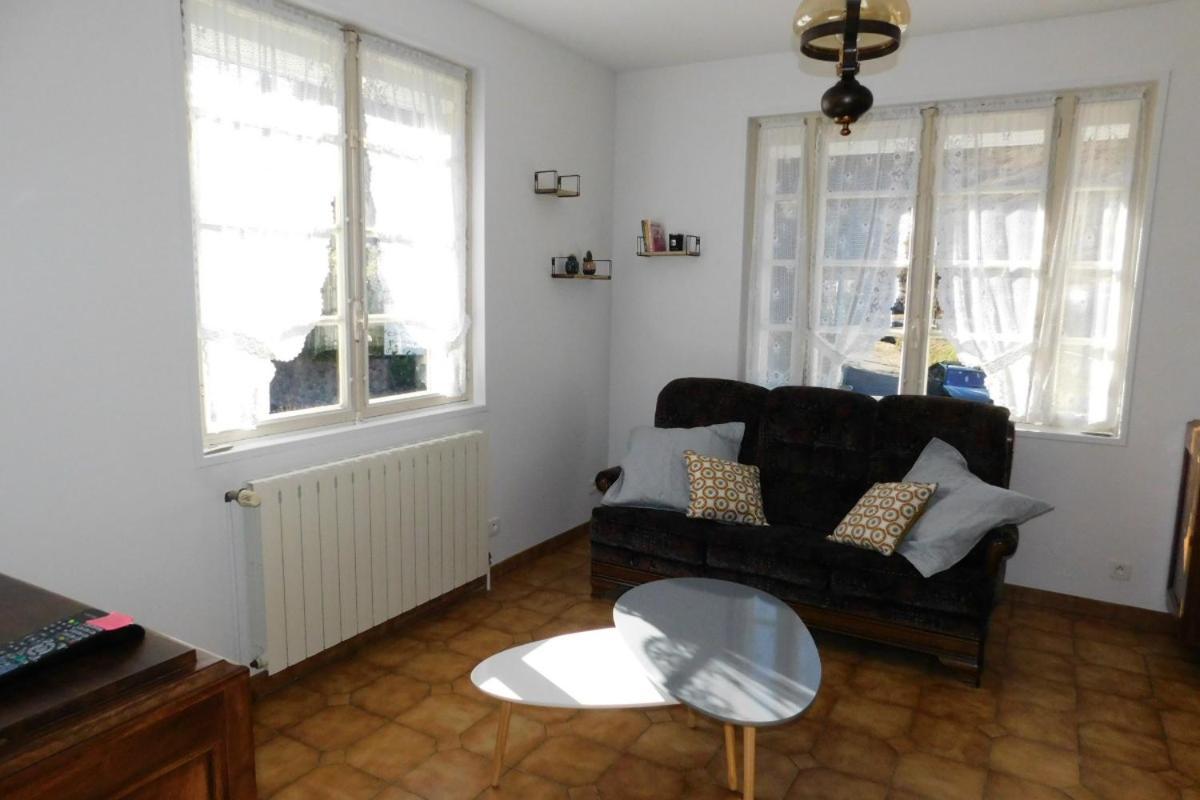 Gite Le Gravier En Haut De Villa Proche De La Dolce Via Arcens Exterior foto
